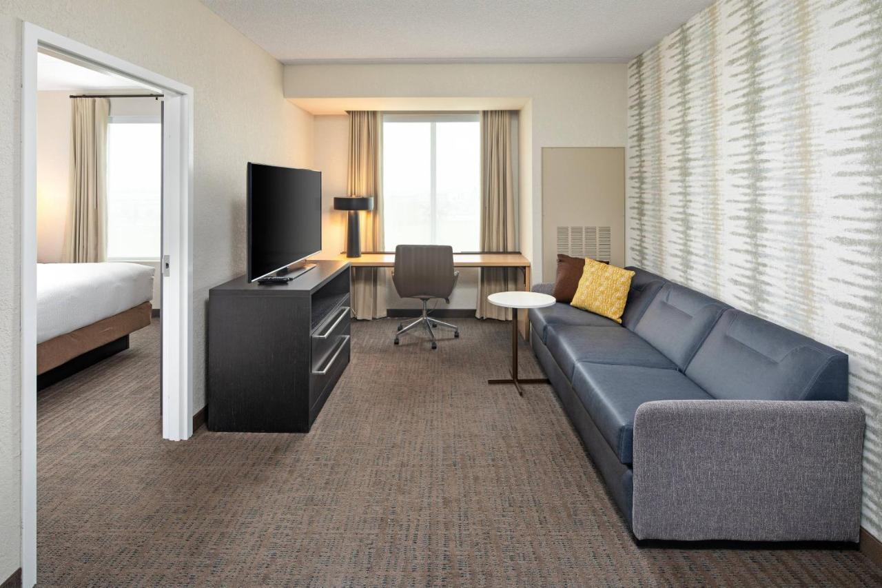Residence Inn By Marriott Toronto Mississauga West Экстерьер фото